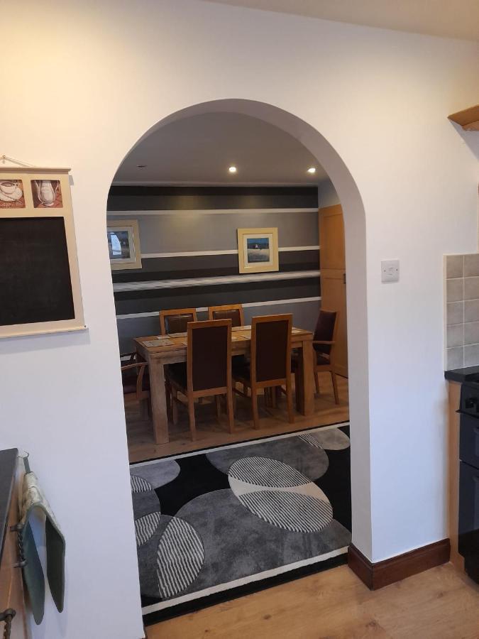 ניוטון אייקליף Quiet 3 Bed Close To The A1 מראה חיצוני תמונה